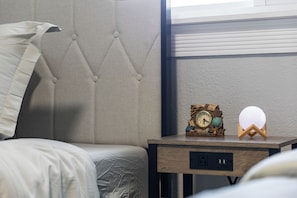 Premium bedding, iron/ironing board, travel cot, free WiFi