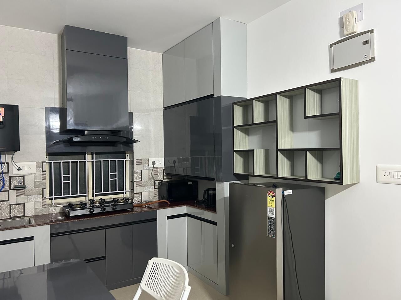 Familienapartment, 1 Schlafzimmer, Balkon | Wohnbereich