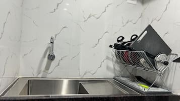 Casa Deluxe, 1 habitación | Cocina privada | Nevera en la zona común