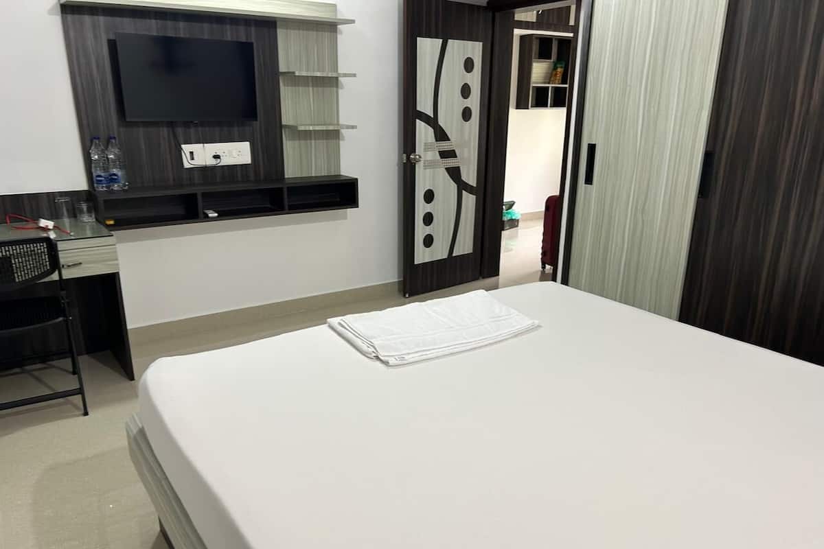 Premium Apartment, 1 Bedroom, Balcony | Bathroom
