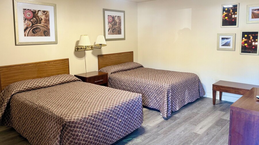 Shady Grove Motel