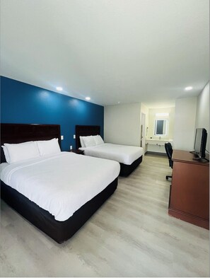 Chambre Double, non-fumeurs, service de ménage | Bureau, espace de travail pour ordinateur portable