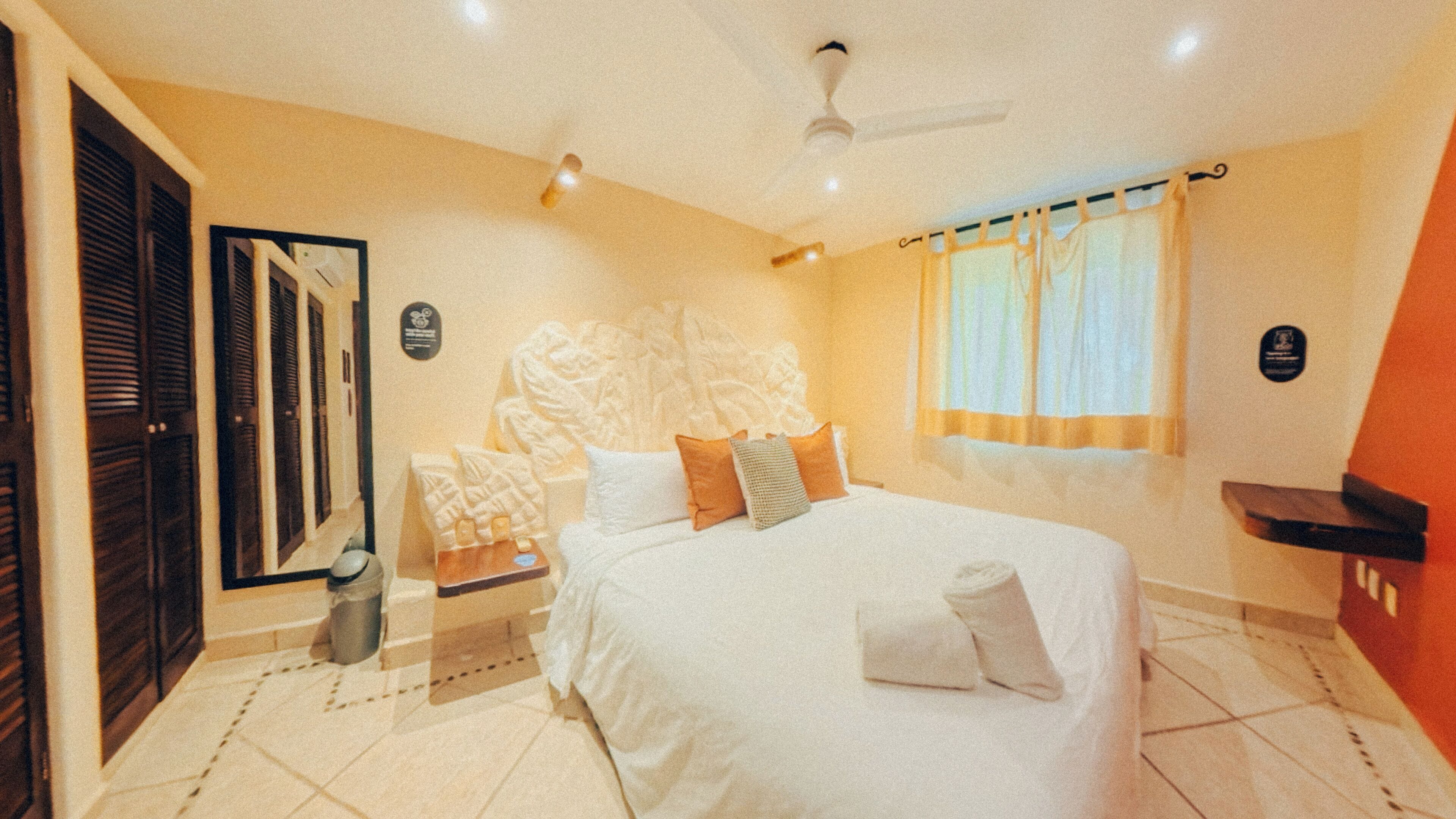 隔音、免費 Wi-Fi、床單