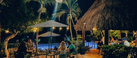 Bar (in der Unterkunft)