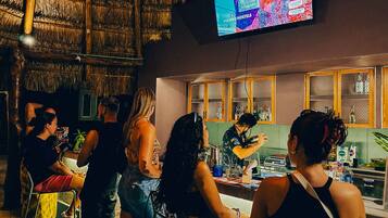 Bar (en la propiedad)