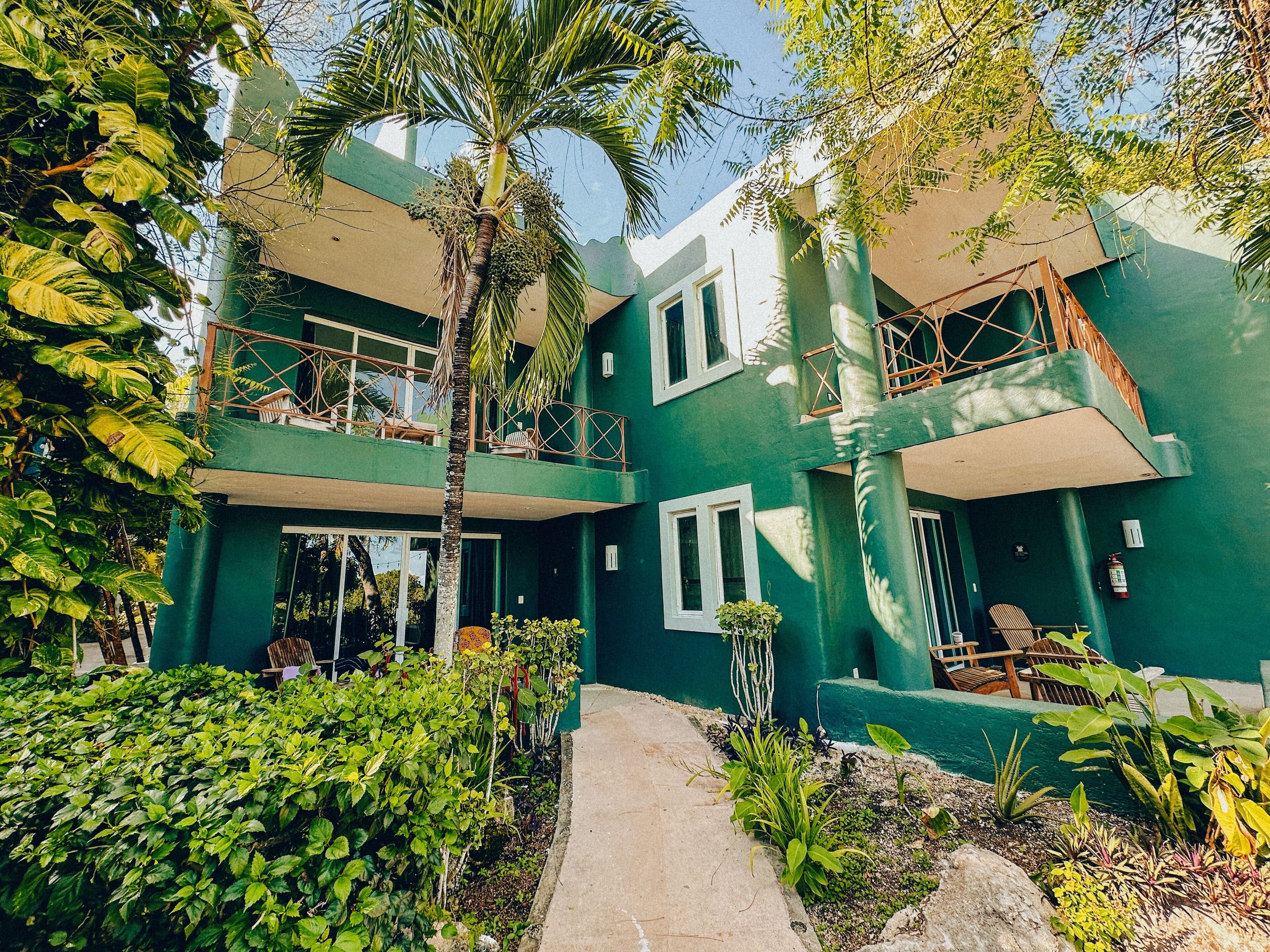 숙박 시설 구내