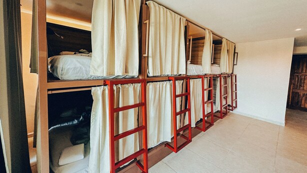Asrama Umum, 1 Tempat Tidur Twin, 2 kamar mandi | Kedap suara, Wi-Fi gratis, dan seprai linen