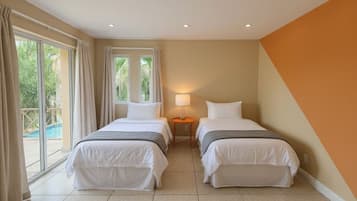 Soundproofing, free WiFi, bed sheets