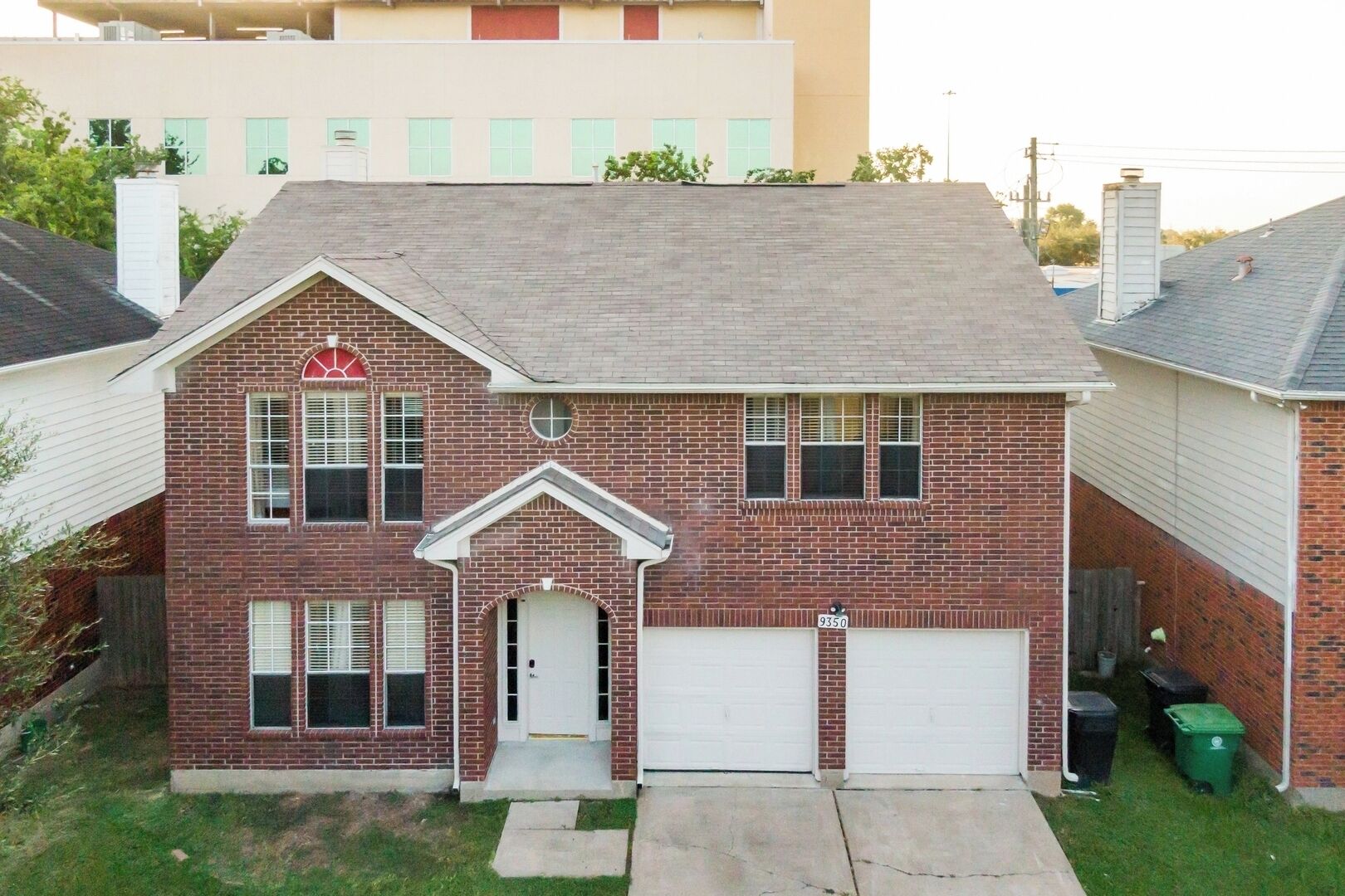 House (3 Bedrooms) | Front of property