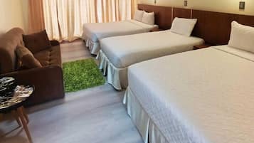 Family Suite, Balcony, Mountain View