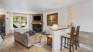 Smart-tv en een open haard