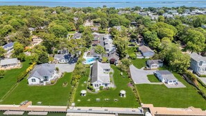 Exterior - The Drake Inn (Hampton Bays)