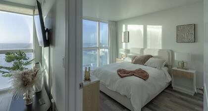 The Luxury spot 2 min to DOWNTOWN/ 5 min to the beach