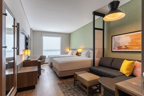 In-room safe, blackout drapes, free WiFi, bed sheets - Hyatt Place Merida/Via Montejo (Mérida)