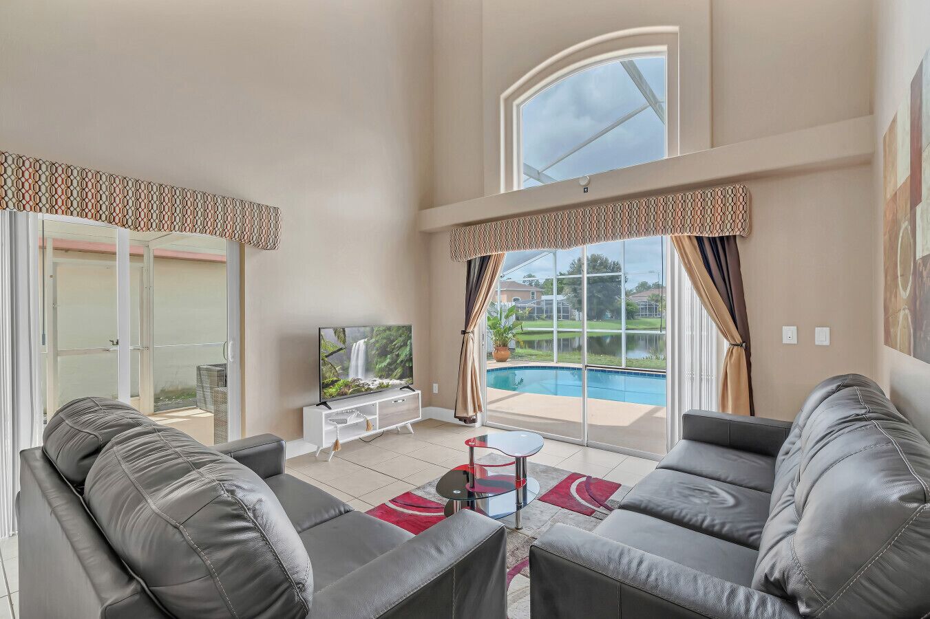 Lakefront Home, Game Room & Views - St. Cloud, FL