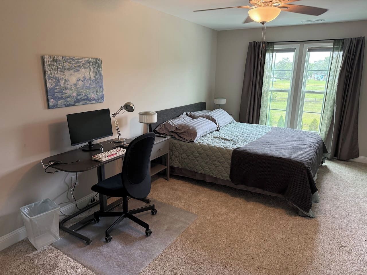 3 Schlafzimmer, Schreibtisch, Bügeleisen/Bügelbrett, WLAN