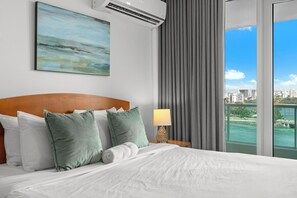 1 bedroom - Waterfront PR Historic Old San Juan Terrace (San Juan)