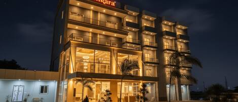 Majoituspaikan julkisivu