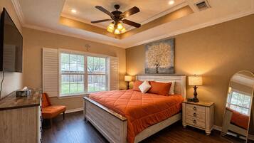 4 sovrum, strykjÀrn/strykbrÀda, internet och sÀngklÀder