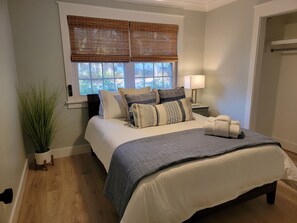 5 bedrooms, iron/ironing board, travel crib, free WiFi
