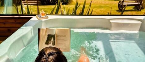 Villa | Außen-Whirlpool