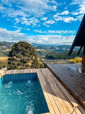 Cabin | Pool