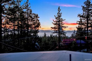 Unclassified image, 3 of 23, button