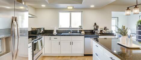 Microwave, oven, stovetop, dishwasher