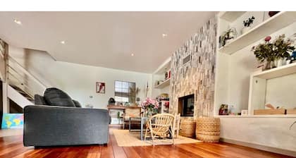 Spacious house with swimming pool and boules pitch