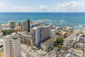 Aerial view - Your Complete Stay in Salvador, Steps From the sea - Saas (Salvador)