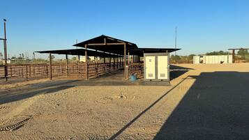 Enceinte de lâhĂ©bergement