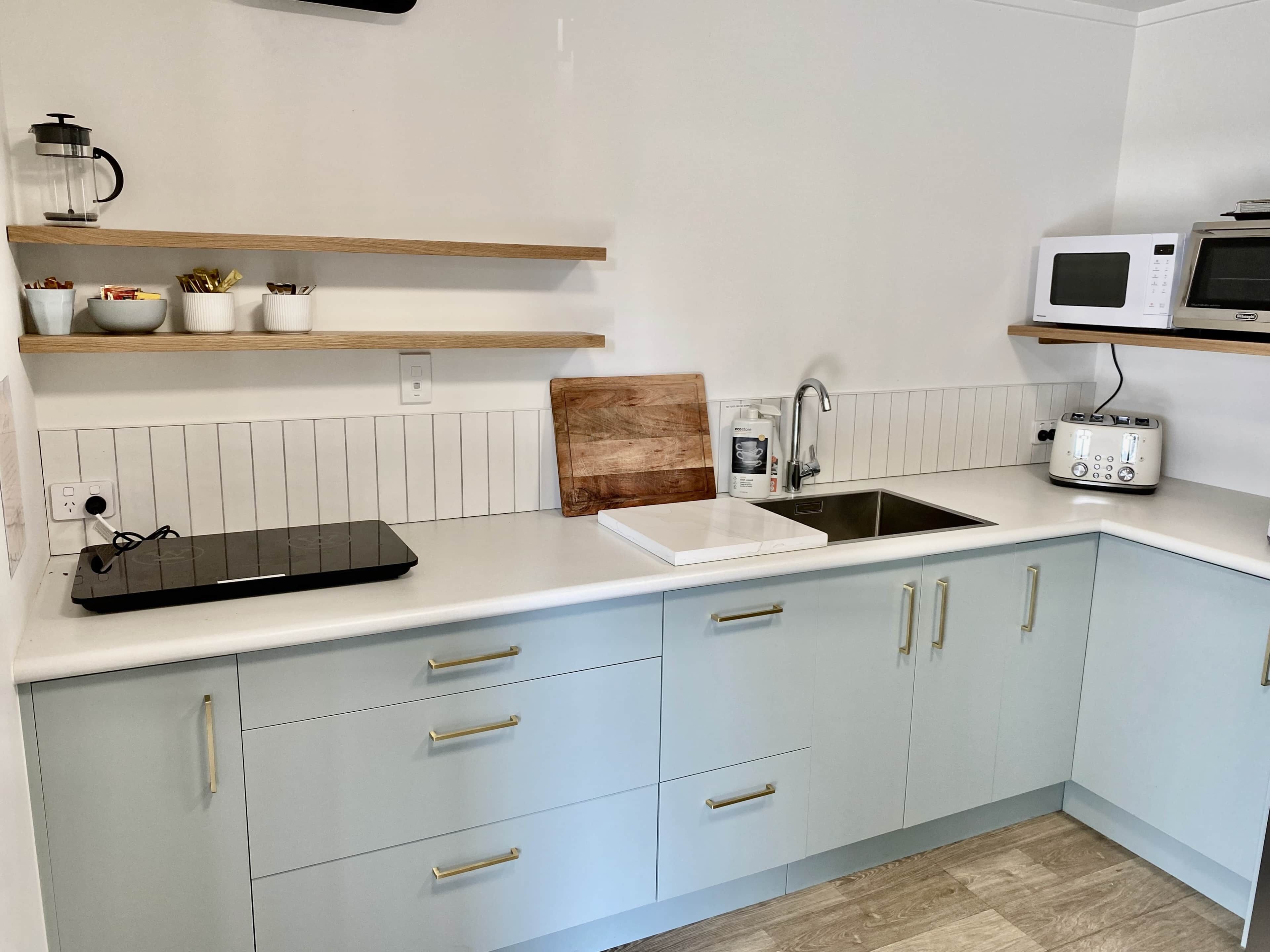 Fridge, microwave, stovetop, toaster