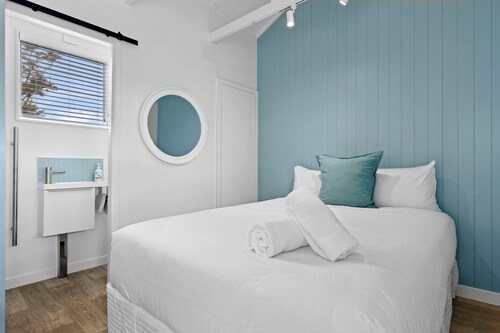 Small Stays @ The Quarters