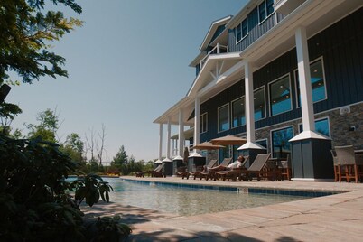 Luxurious Townhome | Preserve Views, 70+ Amenities