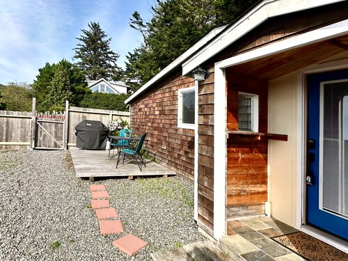 Harbor View Cabin - Unit B