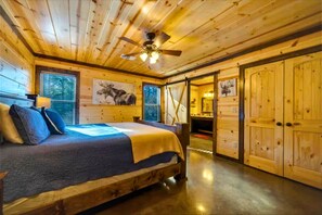 5 soverom, strykejern/-brett, wi-fi og sengetøy