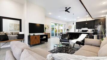 TV, fireplace, offices