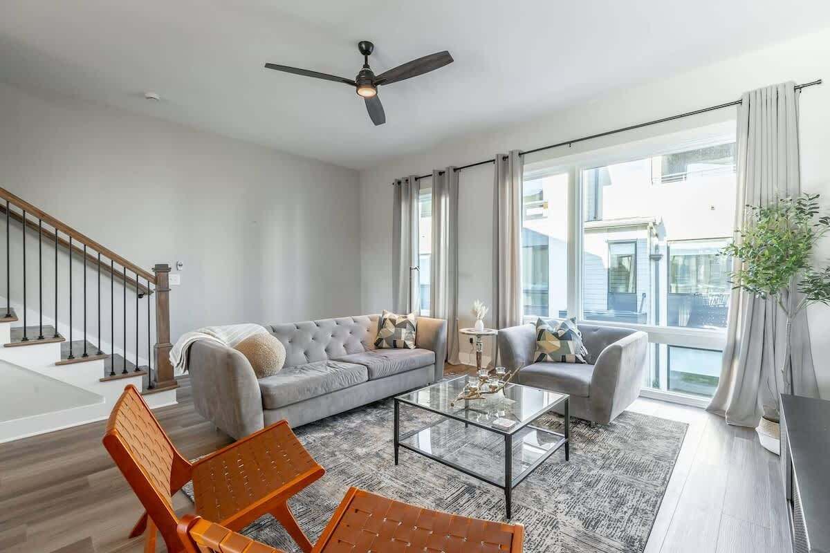 Televisor i oficines 