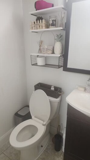 Towels, soap, toilet paper