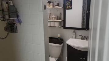 Towels, soap, toilet paper
