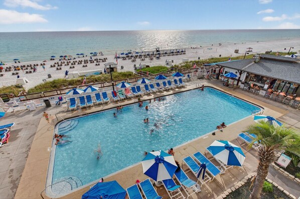 Outdoor pool, a heated pool