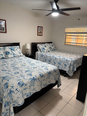 2 bedrooms, iron/ironing board, WiFi, bed sheets