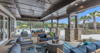 Stylish Modern Tallahassee 1-Bedroom Comfort