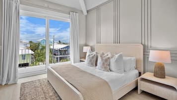 7 bedrooms, WiFi, bed sheets