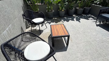 Apartment | Terrace/patio