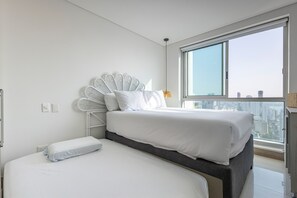 Room - Laurhomes Laguito 3-Bedroom, 8 Guests, 33rd Floor (Cartagena de Indias)