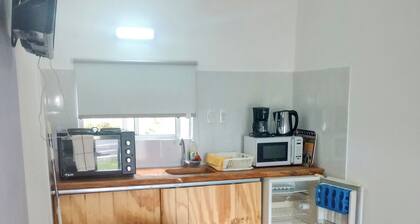 Studio 1 Je Nous between the Sea and the Lagoon