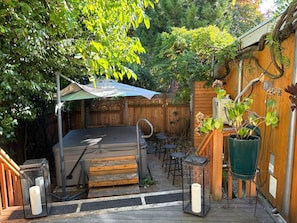 Bain à remous extérieur