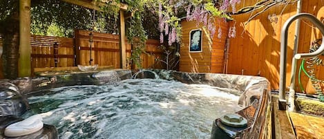 Idromassaggio all'aperto