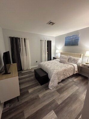 2 bedrooms, iron/ironing board, WiFi